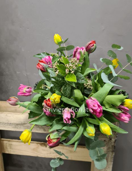 Mazzo primavera tulipani